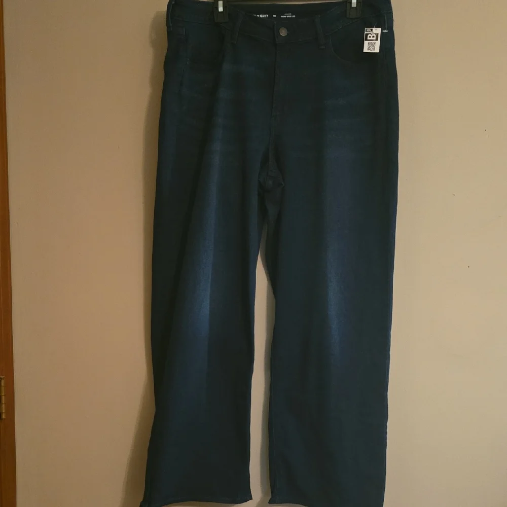 New Old Navy Women's‎ Size 16 High Rise Wide Leg Dark Wash WOW Jeans